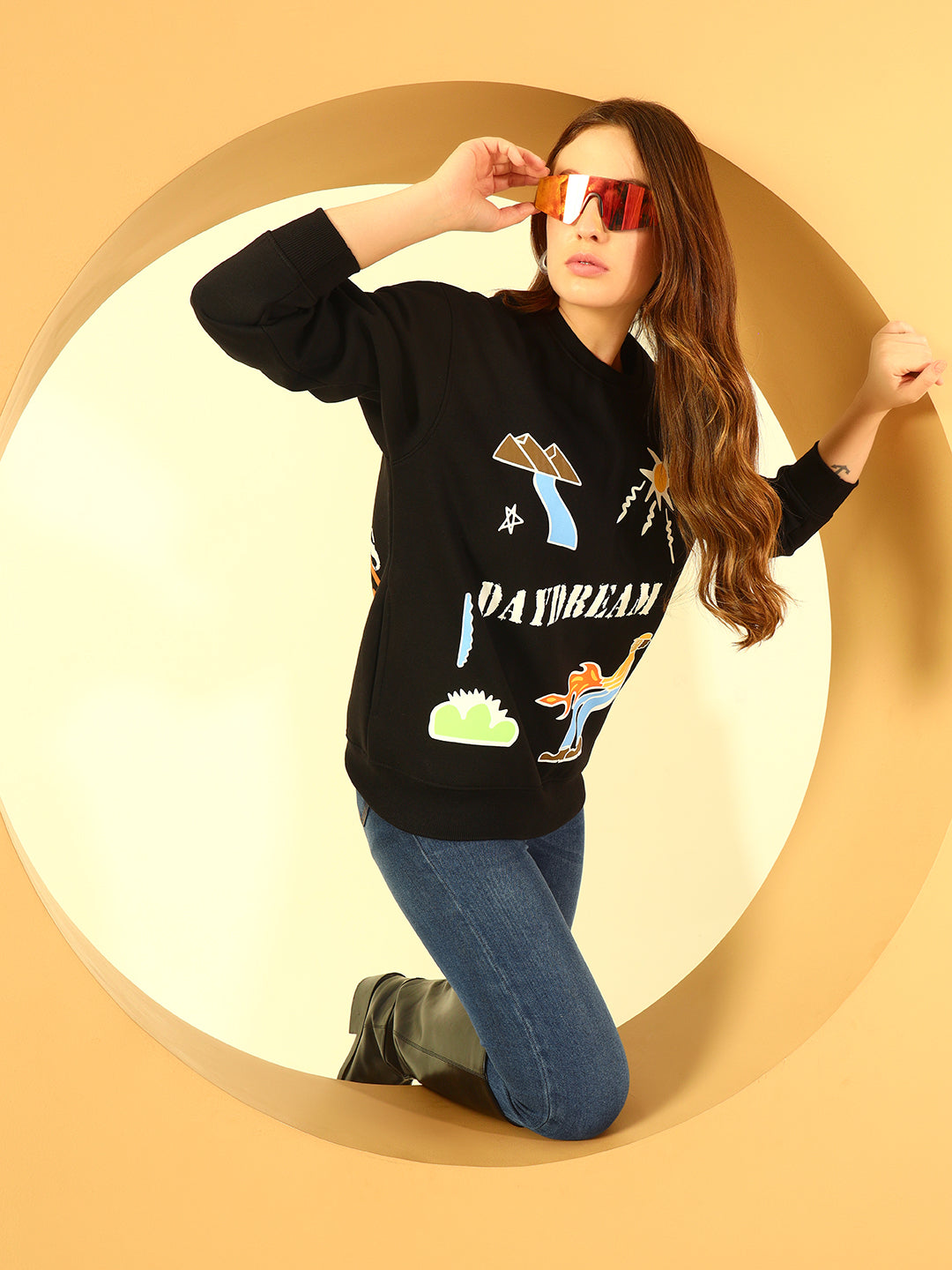 DAY DREAM SWEATSHIRT